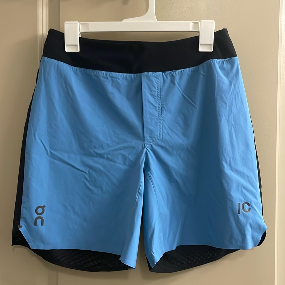 On running mens lightweight shorts - size M